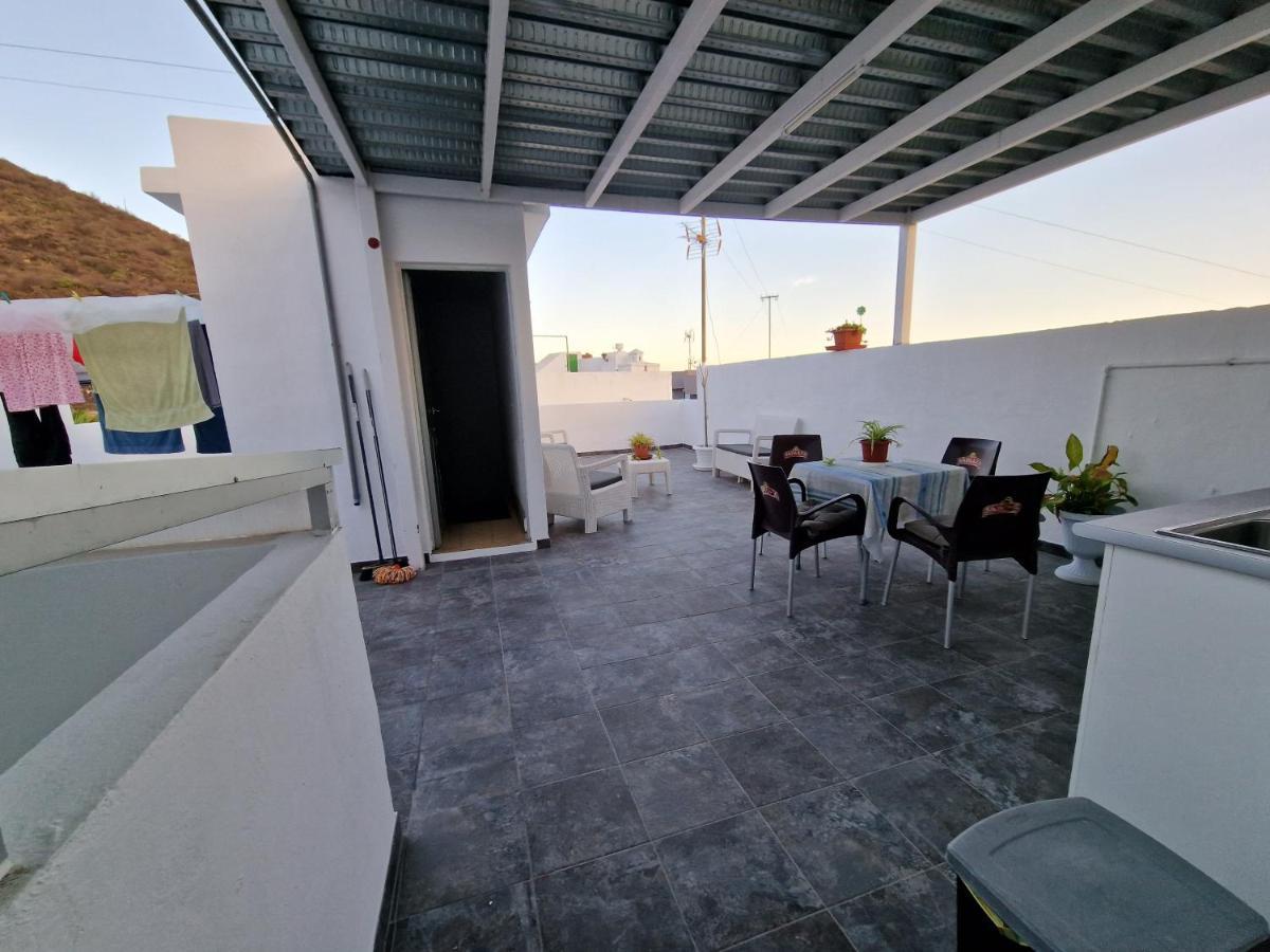 La Roca Con Buena Ubicacion Apartamento